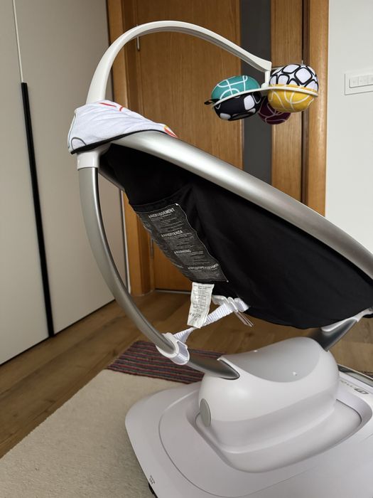 Leagan electric 4Moms MamaRoo 4.0 Bluetooth