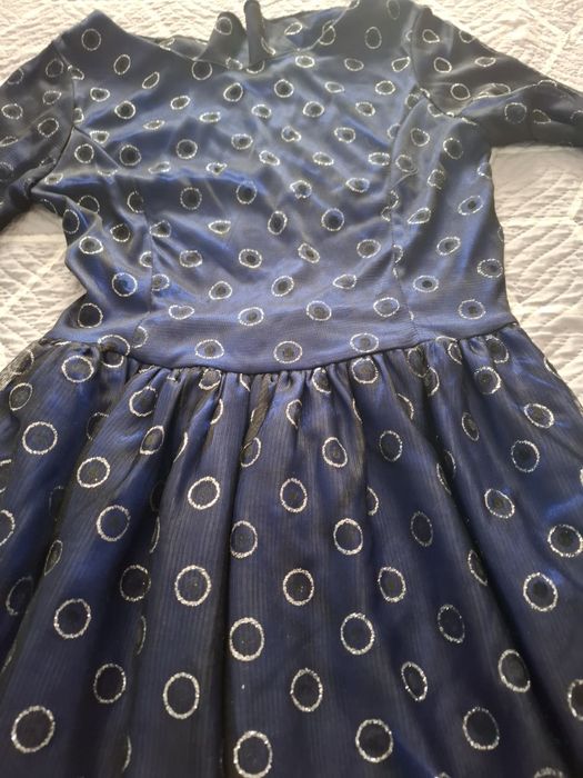 Платье нарядное женское