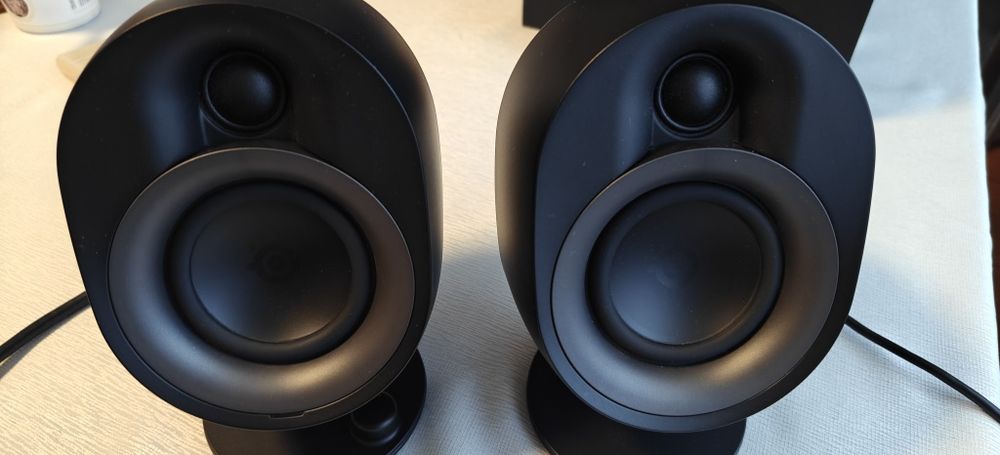 Sistem 2.1  Steelseries Arena 7