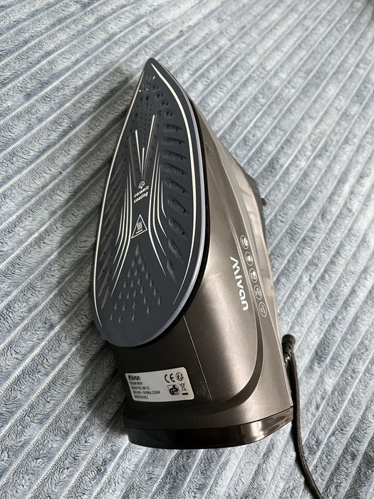 Продам утюг, б/у