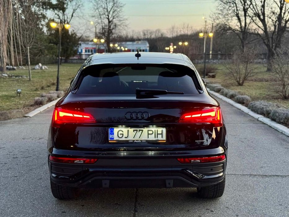 Audi Q5 Sline 2.0 TDI Mild-Hybrid