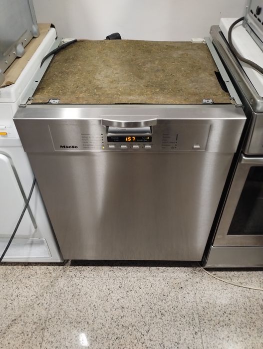 Иноксова съдомиялна MIELE G1225 eco