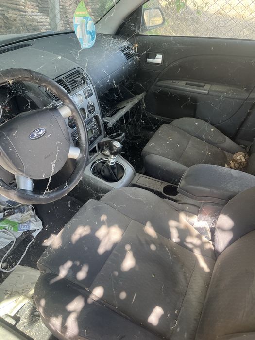 Ford Mondeo На части