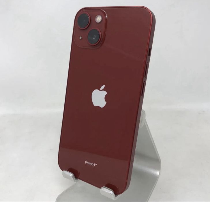 iPhone 13, красный