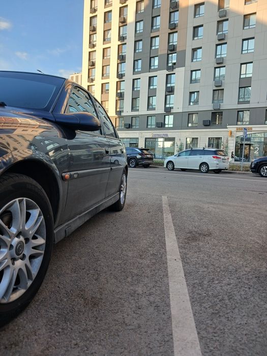 Opel vectra 1.8 2000г.
