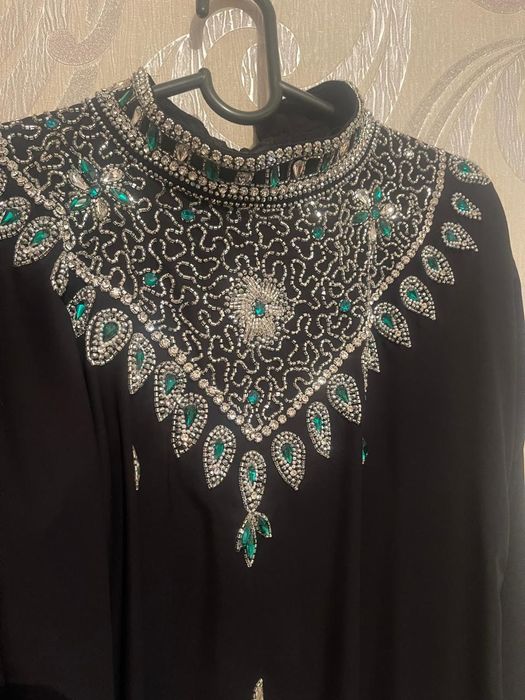 Продаю платье срочно