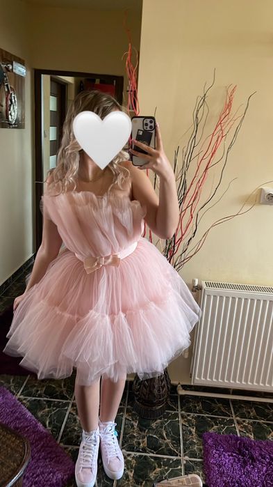 Rochie Giambattista Valli x H&M noua deosebit de frumoasa marime 34/36