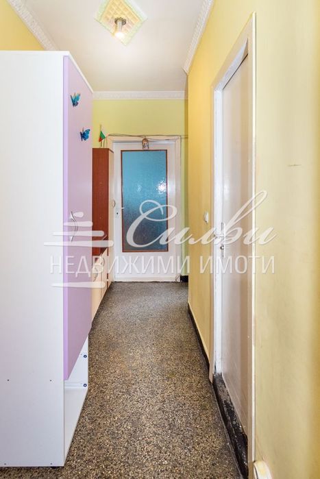 Продава се Двустаен апартамент в Шумен, Тракия - 58 кв.м за 739 €/кв.м - Снимка #14