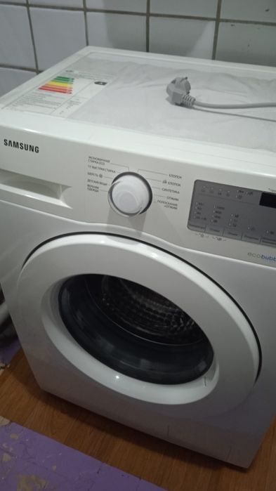 Стиральная машина Samsung EcoBubble 6.0 kg
