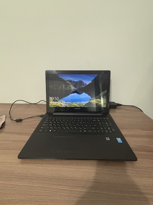 Ноутбук lenovo в отличном состоянии