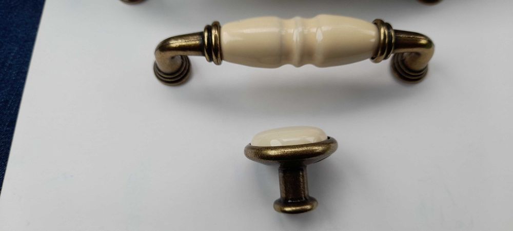 Керамични дръжки за мебели