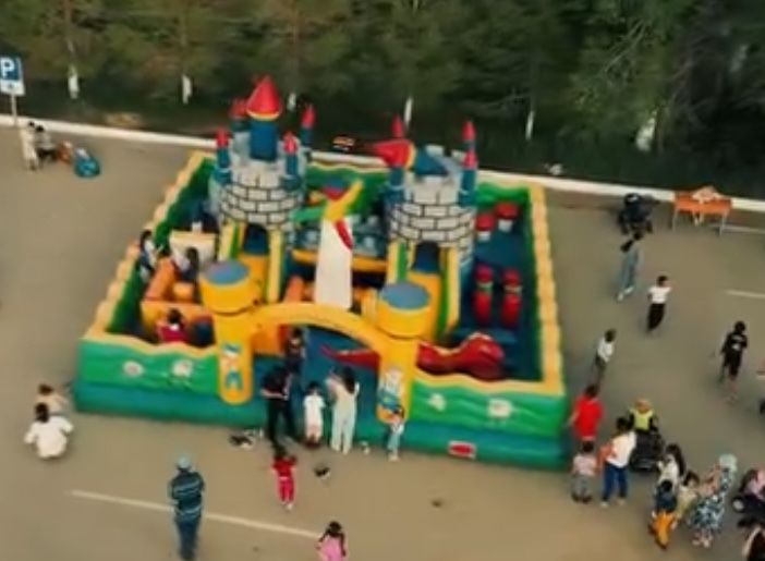 Продаю батут и паровоз