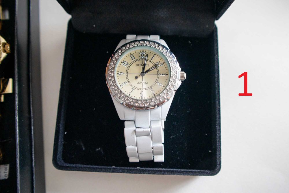 Ceasuri vechi de dama