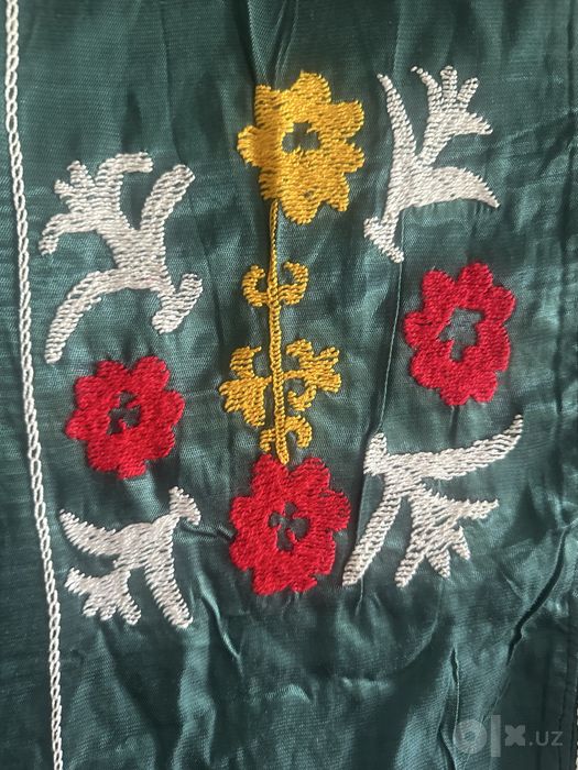 Продаеться национальное покрывало