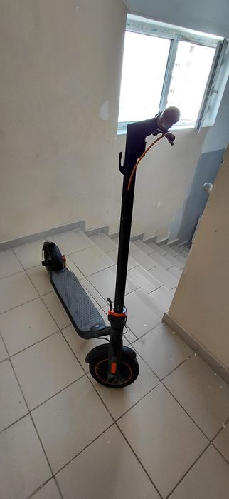 Самокат Ninebot f40