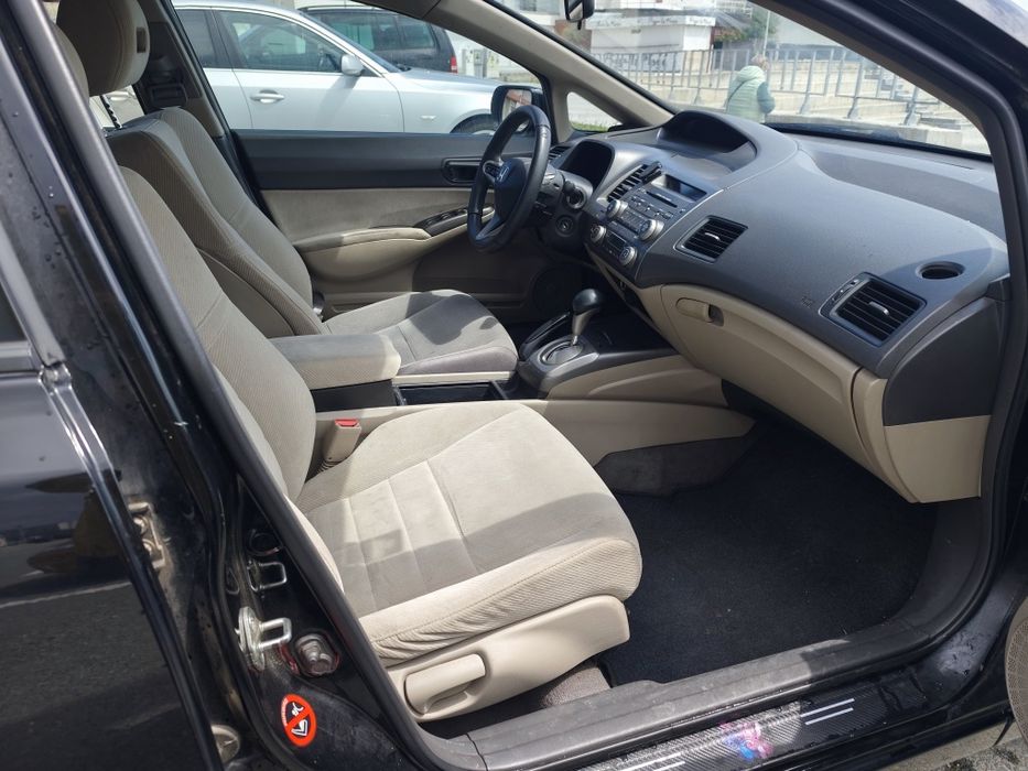 Vând honda civic 1.3 ima hibrid