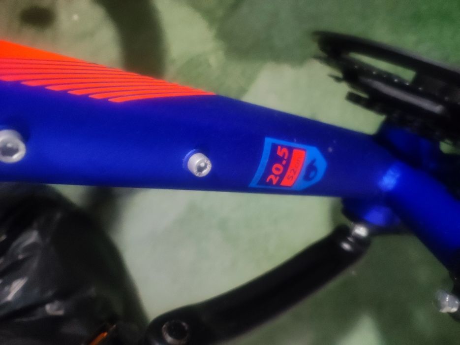 Vând bicicleta nouă