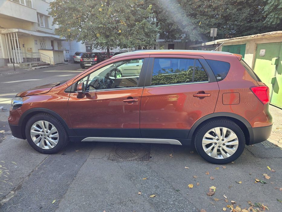 Suzuki SX4 S-Cross 4x4 AllGrip 140cp, impecabil, 2017, numai 60k Km, cu Casco si huse. Roți aliaj+ all season, revizie făcută. Non-hibrid!