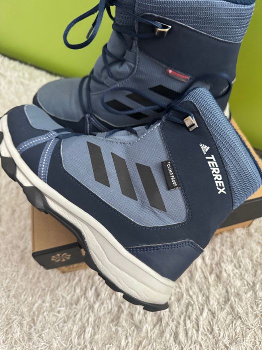 Зимни боти Adidas