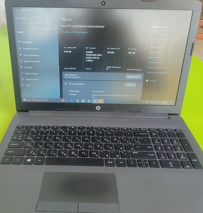 Laptop+sichqoncha, HP 250 G7+SSD 1TB+4GB RAM, toza holat, tez ishlaydi