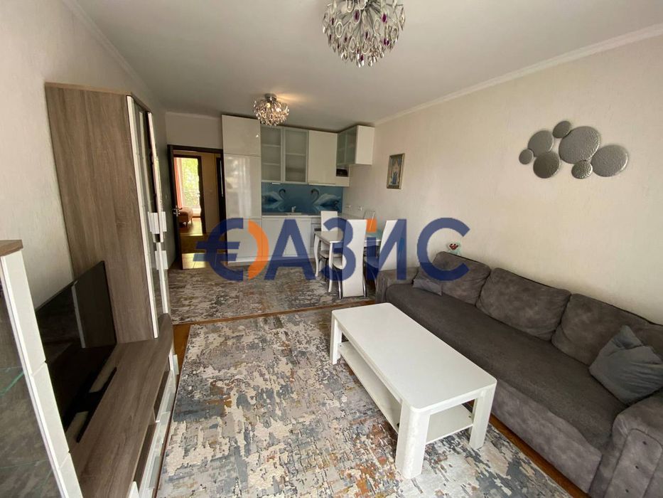 Продава се Тристаен апартамент в с. Равда, Област Бургас - 83 кв.м за 876 €/кв.м - Снимка #2
