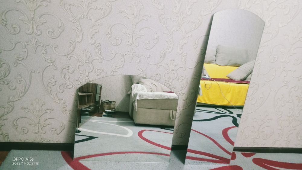 Зеркало в таразе