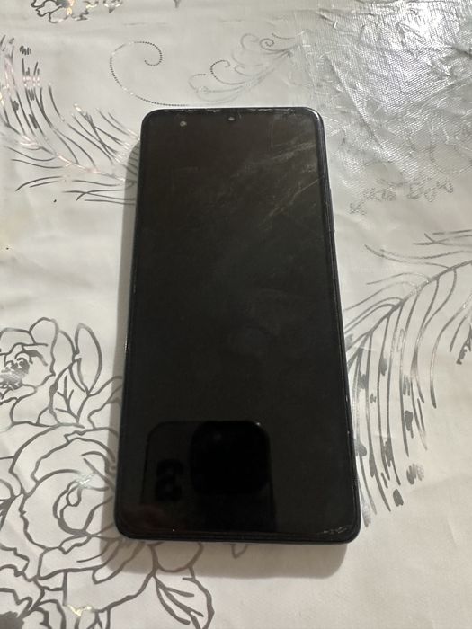 Редми нот 10про в хорошом состояний