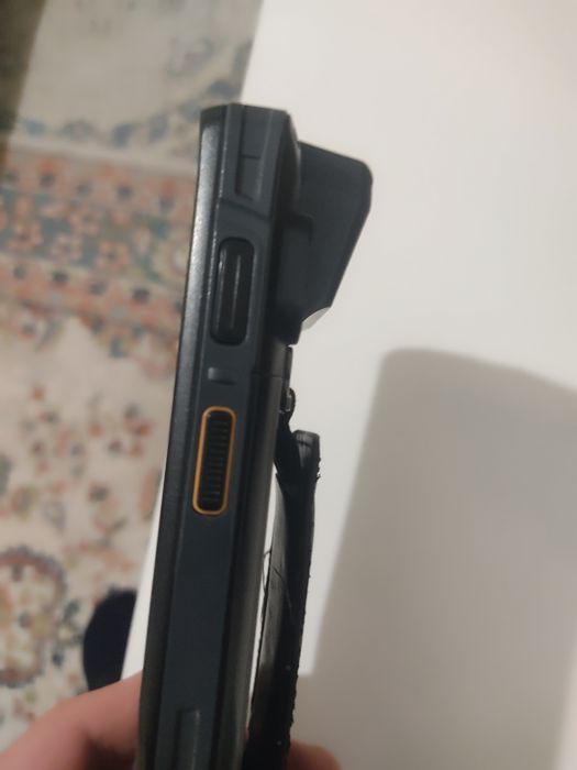 Продам телефон бу