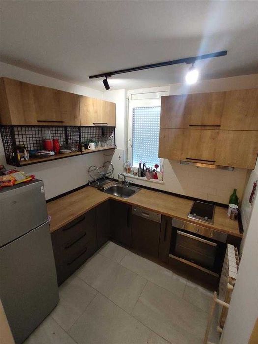 Дава се под наем Двустаен апартамент в София, Лозенец - 65 кв.м за 459 € - Снимка #3