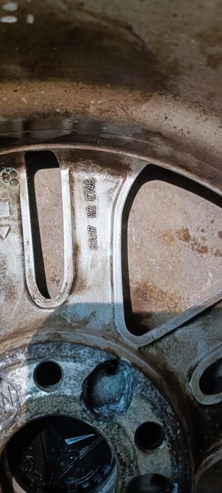 Оригинална джанта за Мерцедес