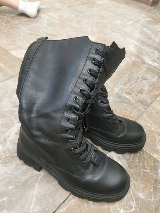 Сапоги женские кожанные