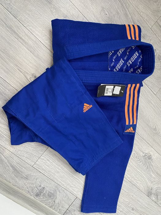 Kimono Judo Adidas Quest -150 cm
