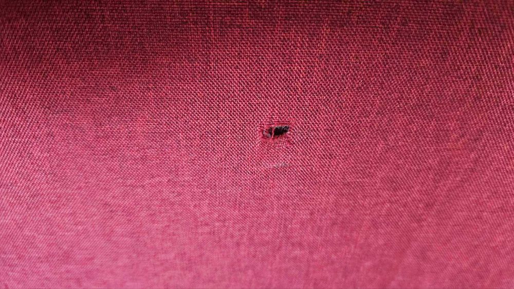 Куфар XXL размер /75/49/25 см,допълнително  разширение,плат с колелца