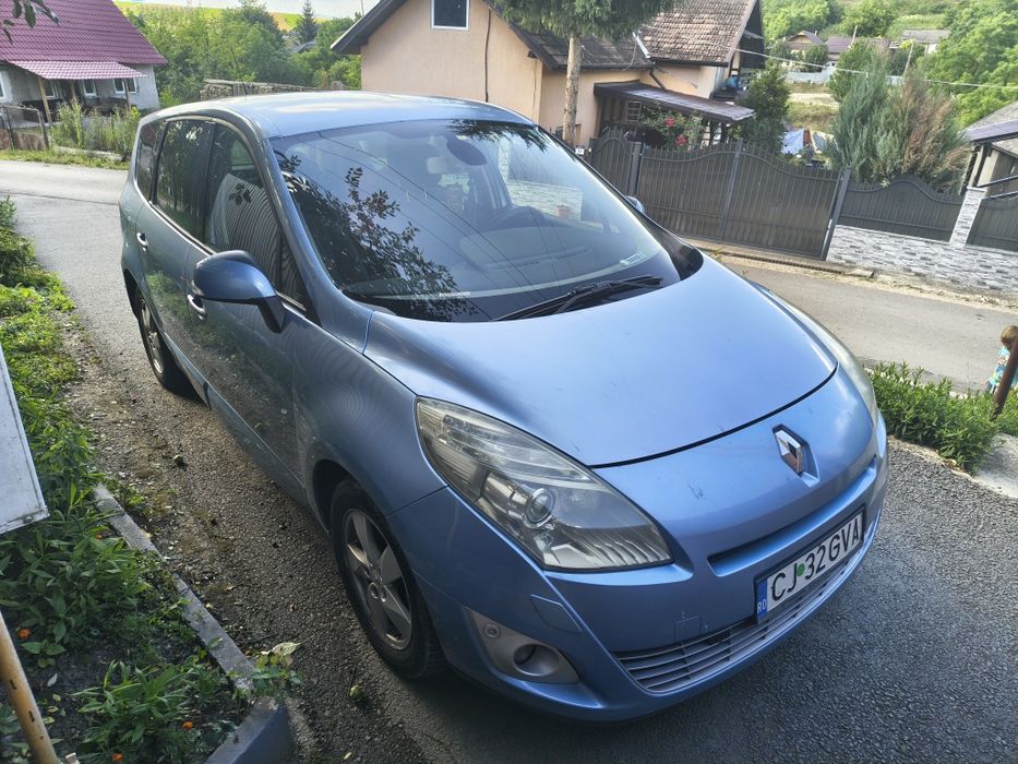 Vând Renault grand scenic 3 , 1.9dci 130 cp 7 locuri