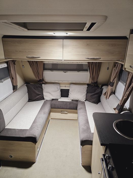 Caravelair Antares 480 – 2018 | Duș separat | Stare excelenta