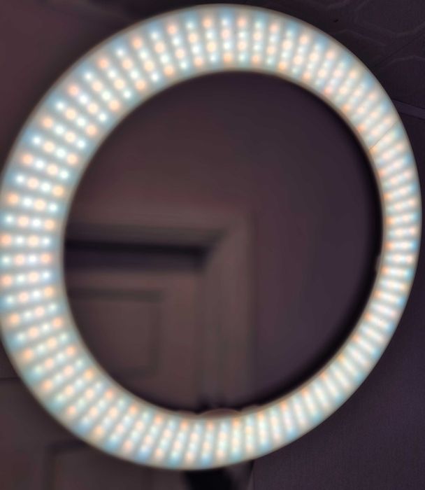 Професионална LED РИНГ Лампа 48см