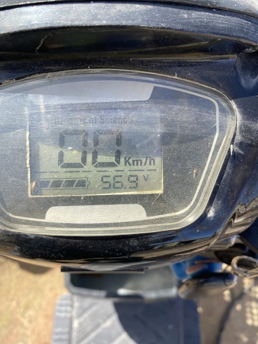 Электроскутер ск8