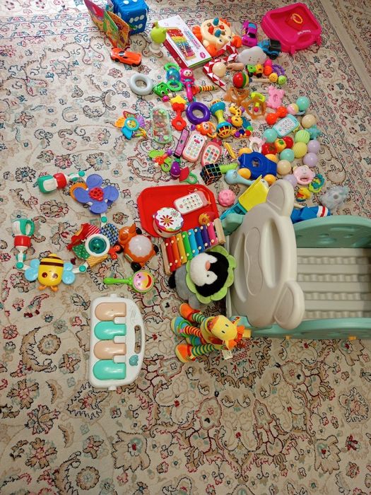 Продам детские игрушки