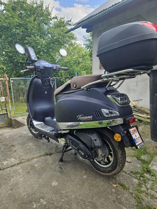 Vand scuter GTS Toscana nr telefon  0730924426