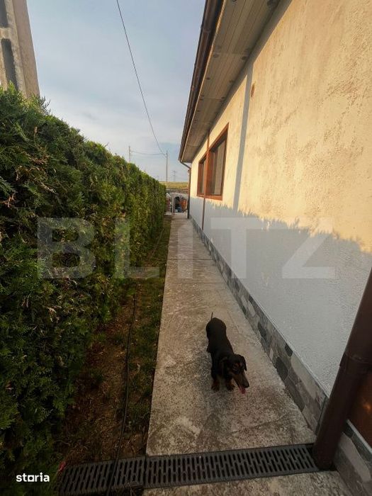 Casa de vanzare, 138 mp, zona Sendreni