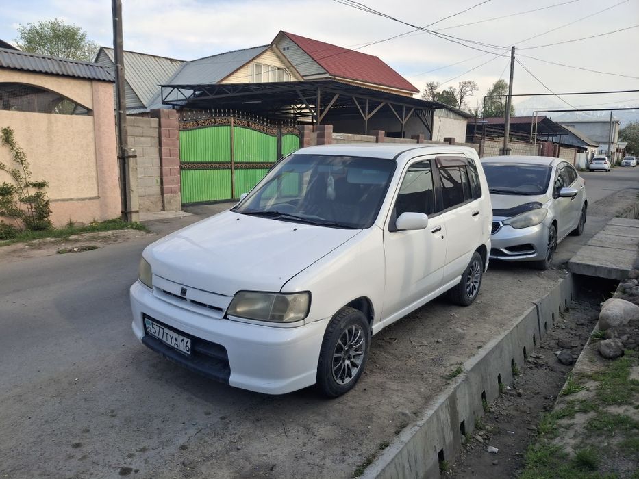 Ниссан куб продам