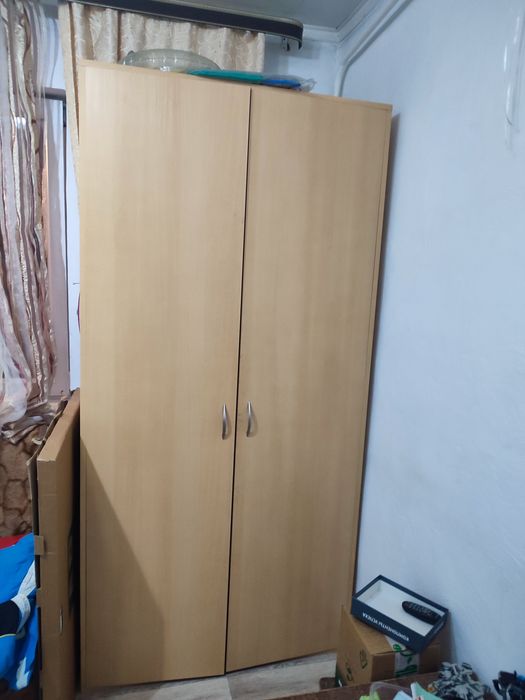 Детский,и взрослый гарнитур