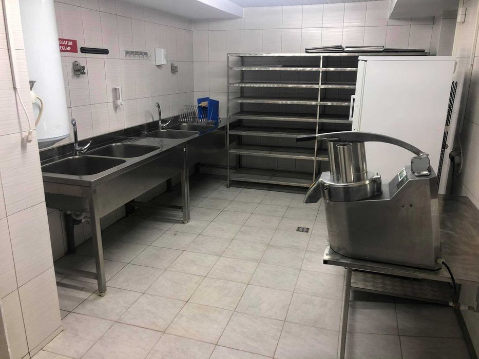 VAND UTILAJE PROFESIONALE DE GATIT