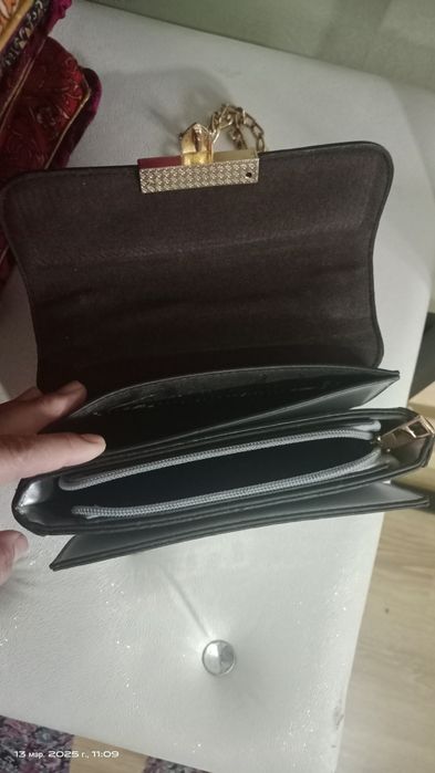 Продам нарядную сумочку
