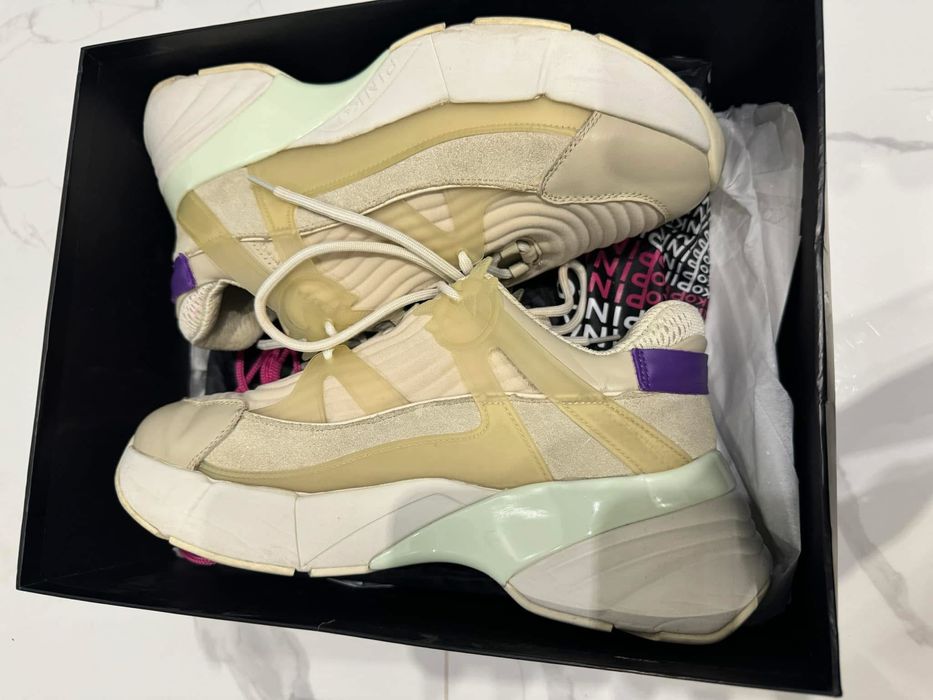 Маратонки  Pinko