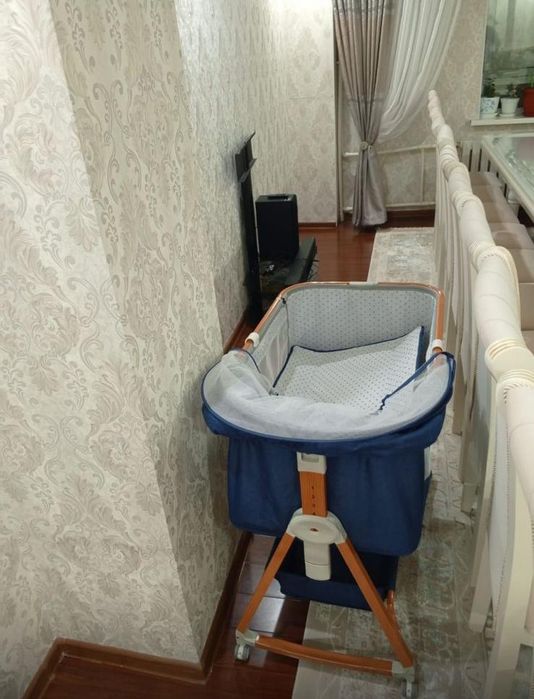 Продам кроватку маятник