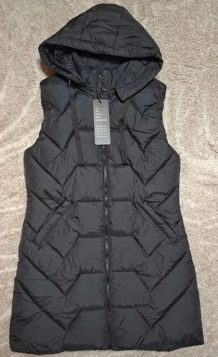 Vesta lungă cambrată mărime L nouă cu etichetă