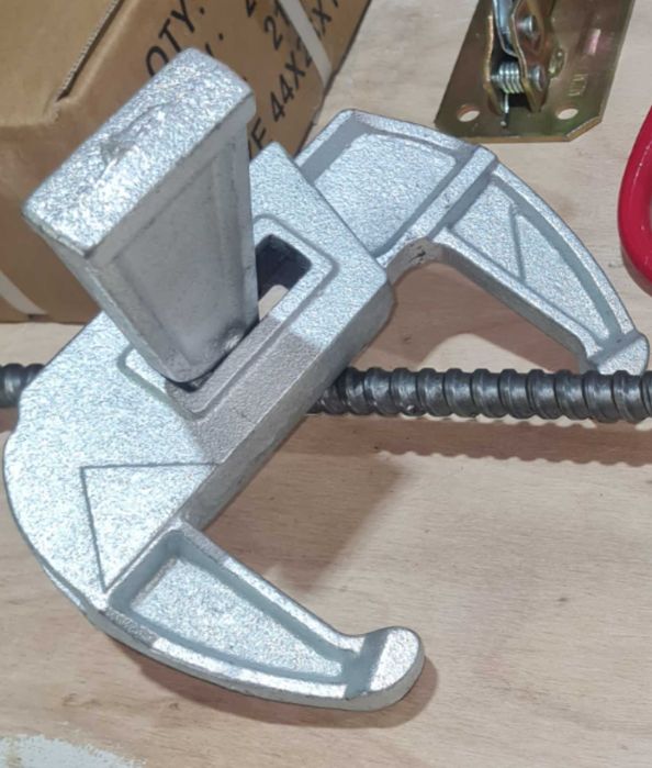 75000 НДС билан. Замок опалубки 2,8кг. Qolip qulfi 2,8kg