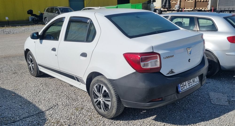Vand Dacia Logan 2