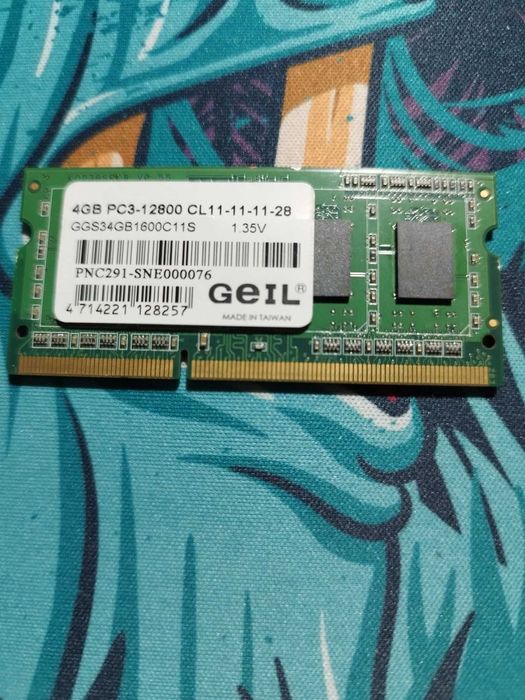 RAM DDR3 и DDR. Вижте описанието!